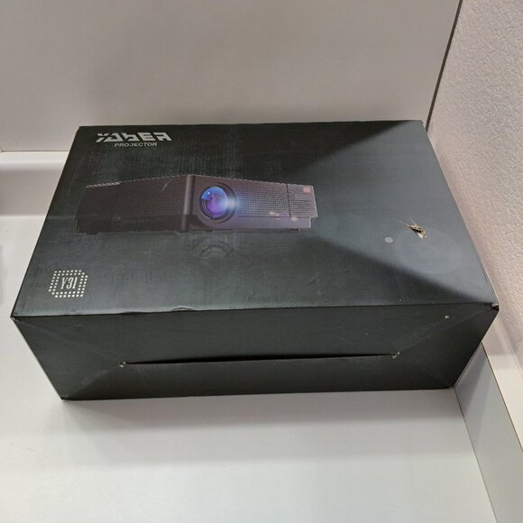 YABER Y31 9800L Native 1920x1080P Projector $260 Retail, in box